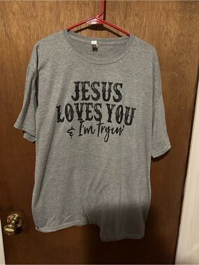 Women's tshirt
